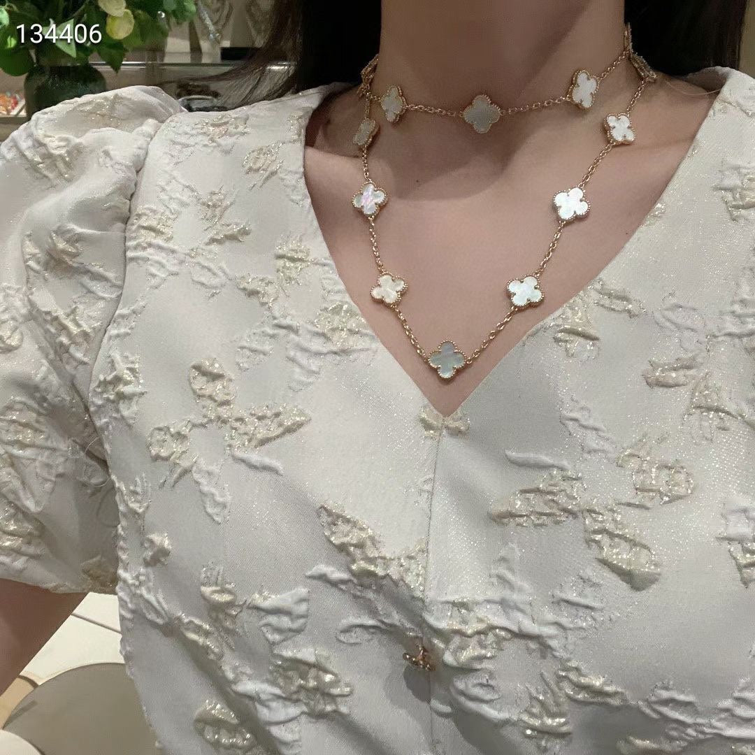 Roostick Pearl Vintage Alhambra 20 Motifs Long Necklace