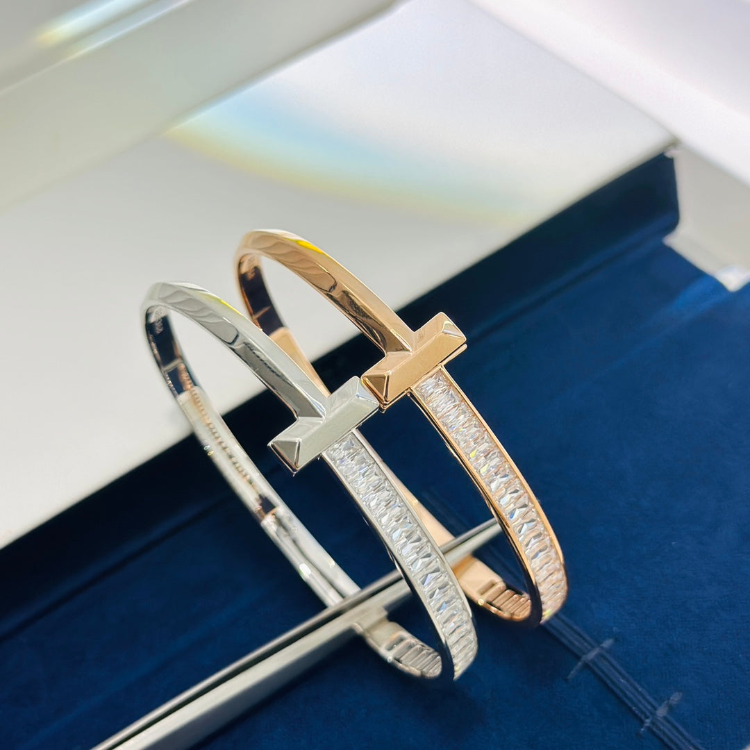 Roostick T1 Wide Diamond Hinged Bracelet