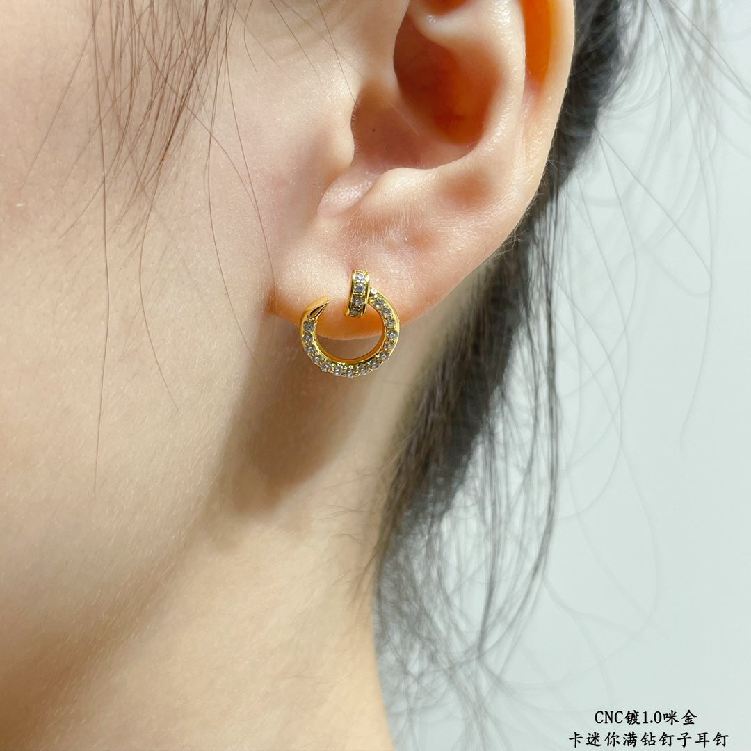Roostick Juste Un Clou Small Diamond Earrings