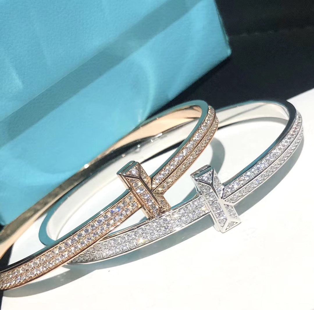 Roostick T1 Wide Diamond Hinged Bangle Bracelet