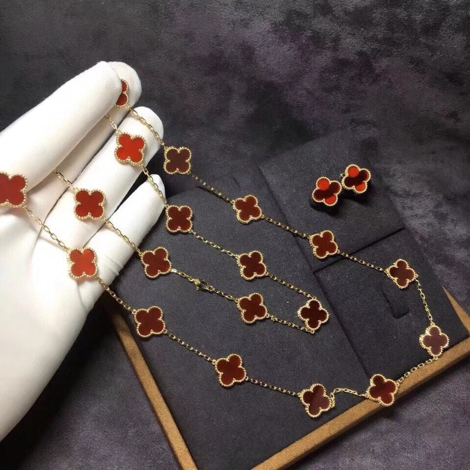 Roostick Vintage Alhambra Carnelian 20 Motifs Long Necklace