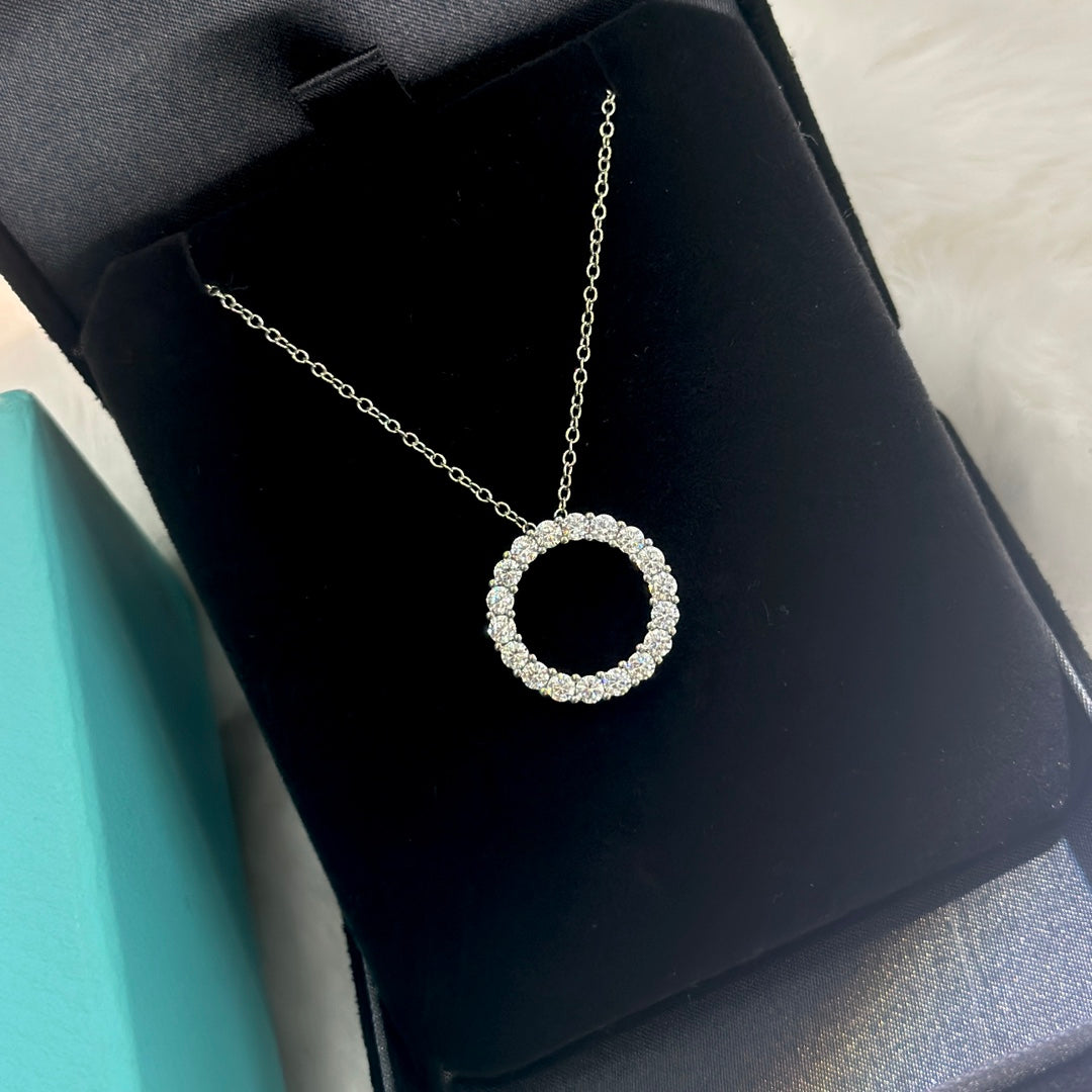 Roostick Circle Diamonds Necklace