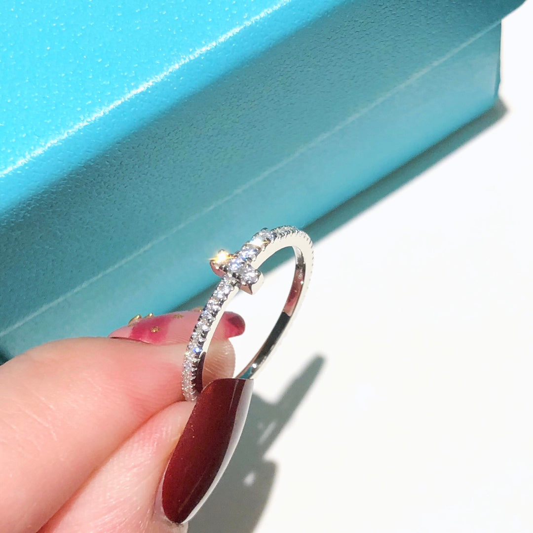 Roostick T Diamond Wire Band Ring