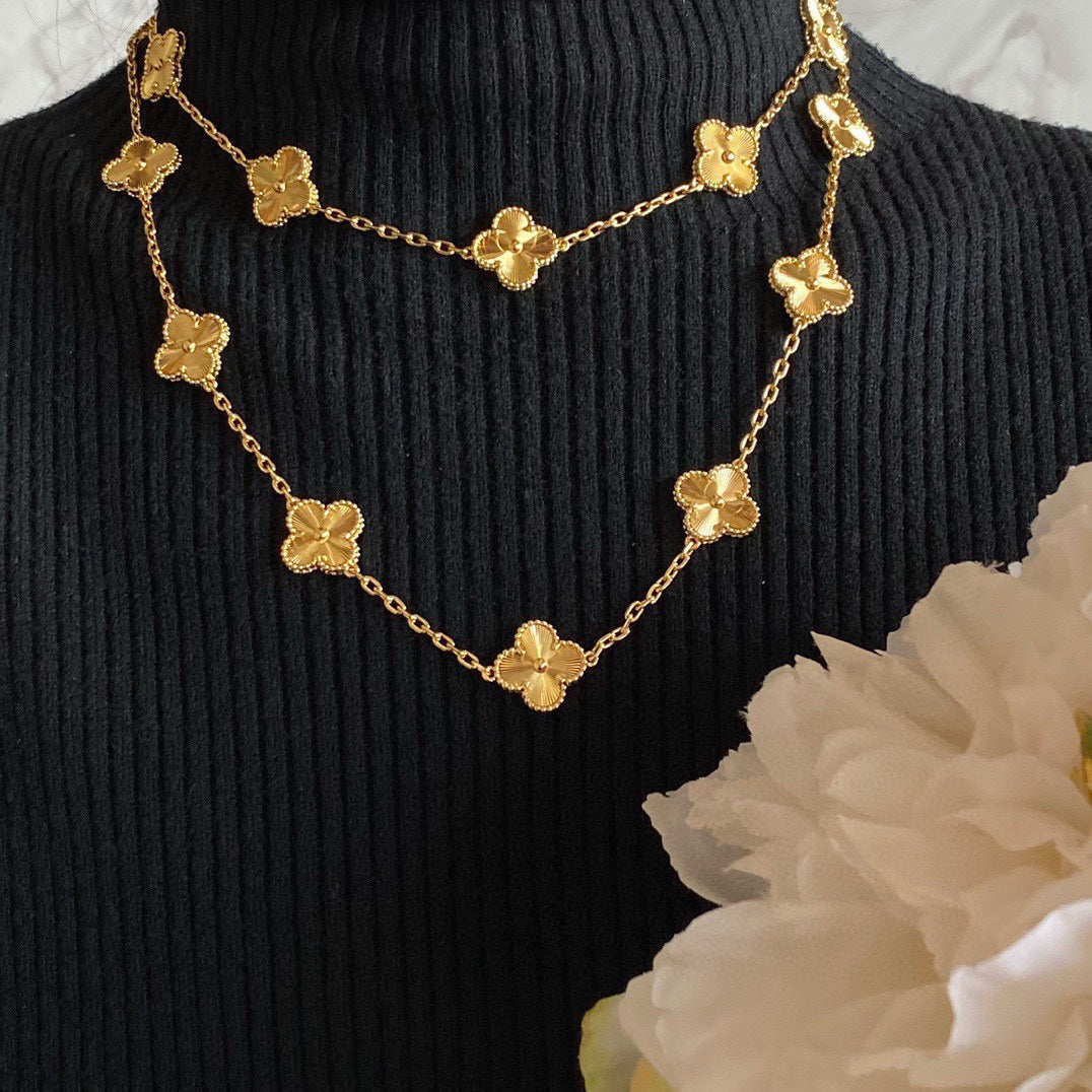 Roostick Vintage Alhambra White Gold Agate 20 Motifs Long Necklace