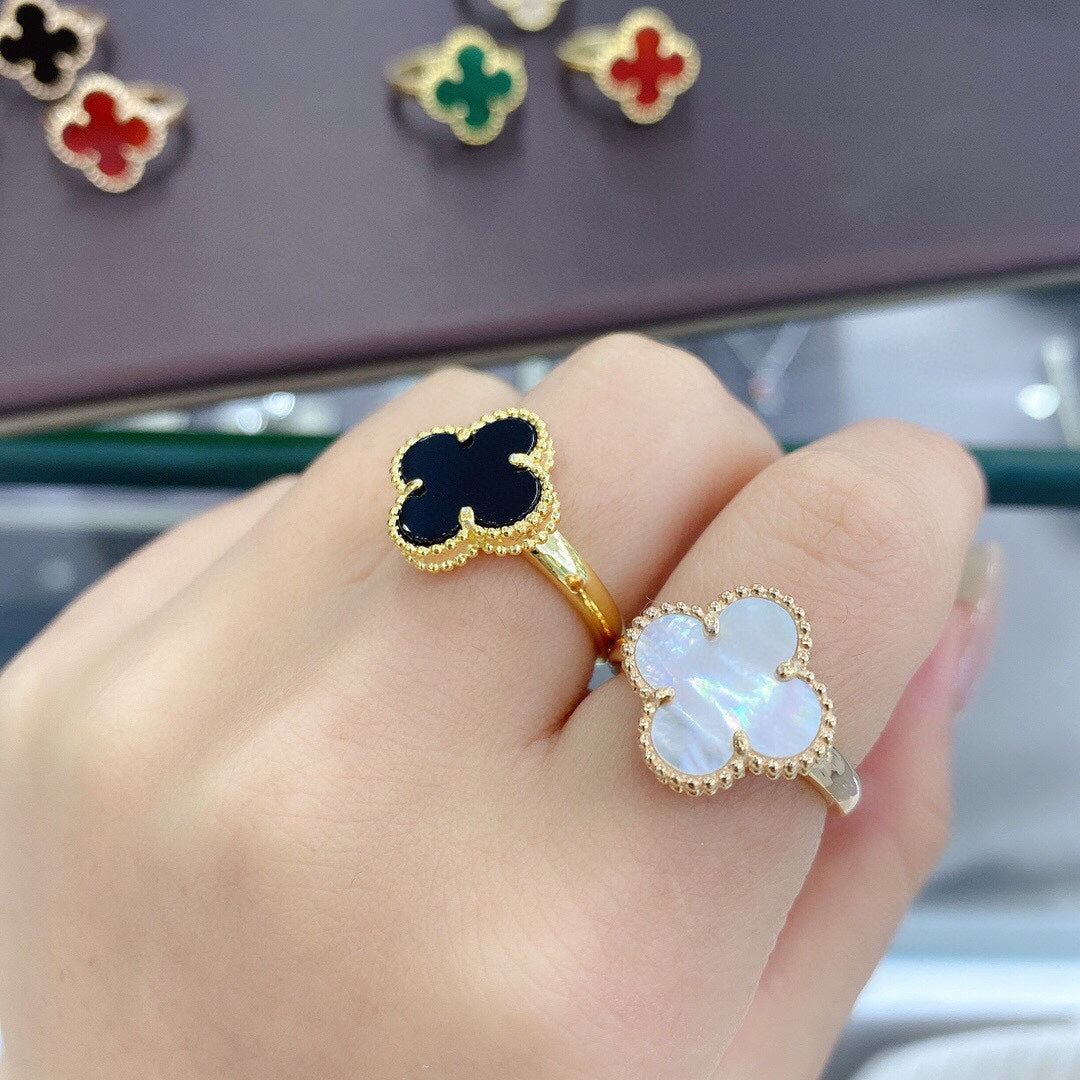 18K Magic Alhambra Ring