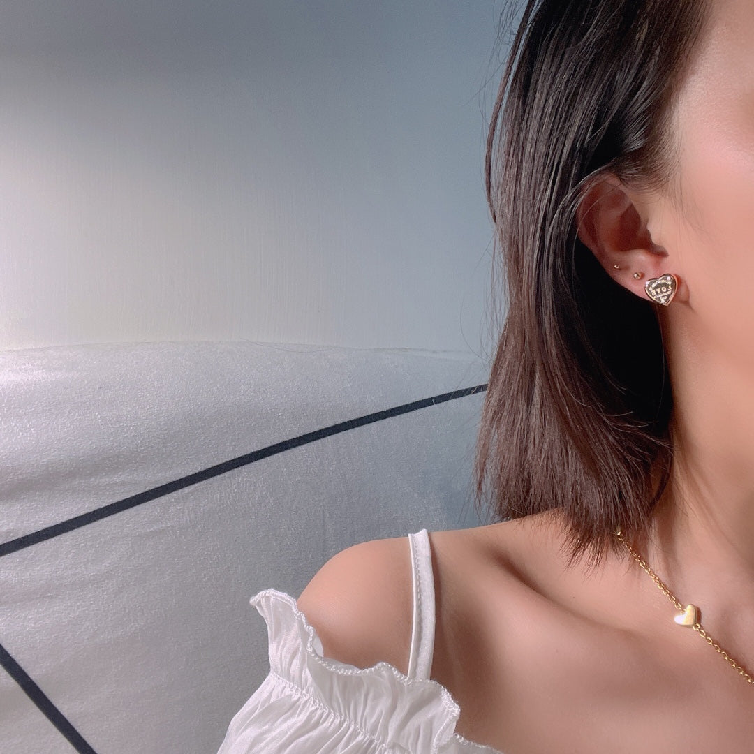 Roostick 18K Return to T Love Earrings