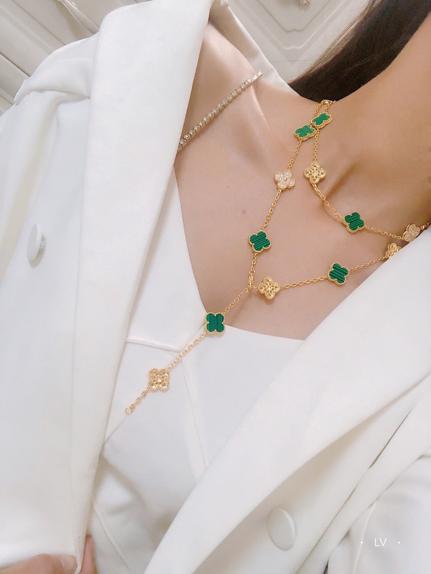 Roostick Vintage Alhambra Malachite Diamonds 20 Motifs Long Clover Necklace