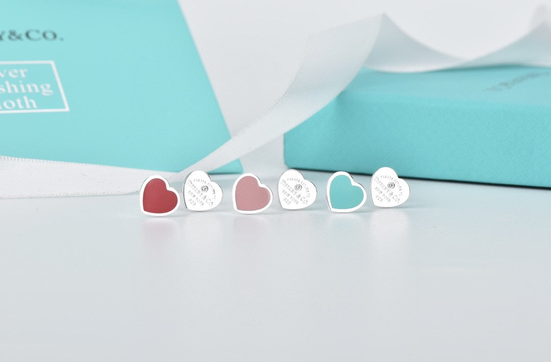 Roostick 18K Return to T Heart Earrings