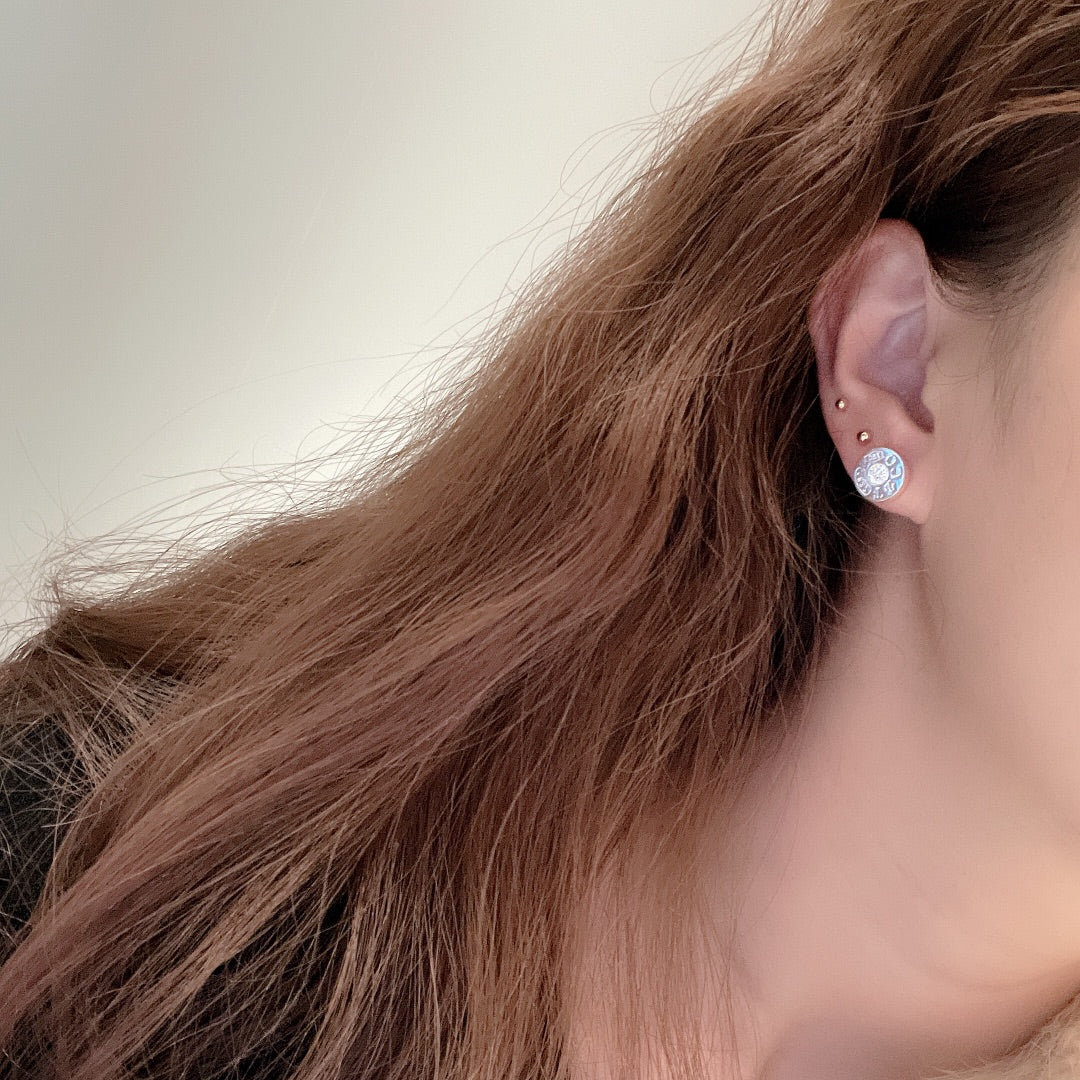 Roostick 1837 Diamond Stud Circle Earrings