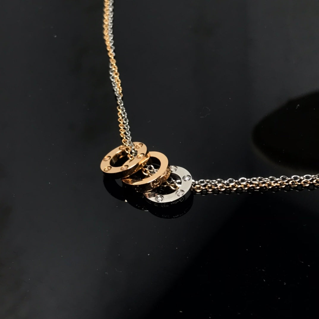 Roostick Love 6 Diamonds Necklace