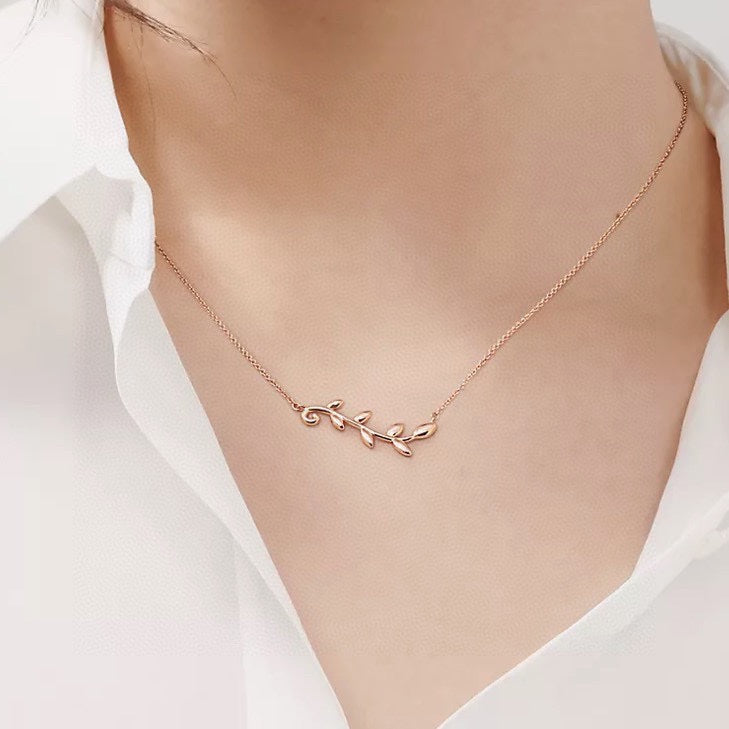 Roostick Olive Leaf Vine Pendant Necklace