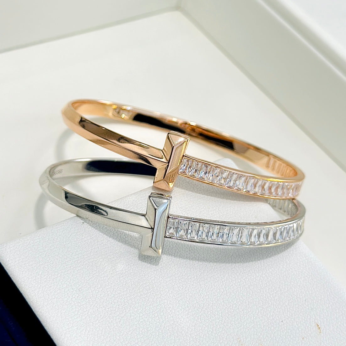 Roostick T1 Wide Diamond Hinged Bracelet