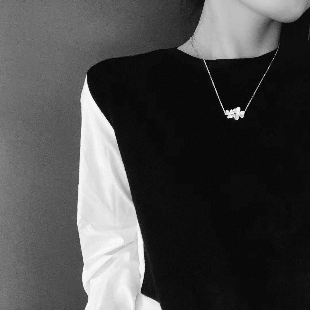 Roostick Frivole Clover Clover Necklace