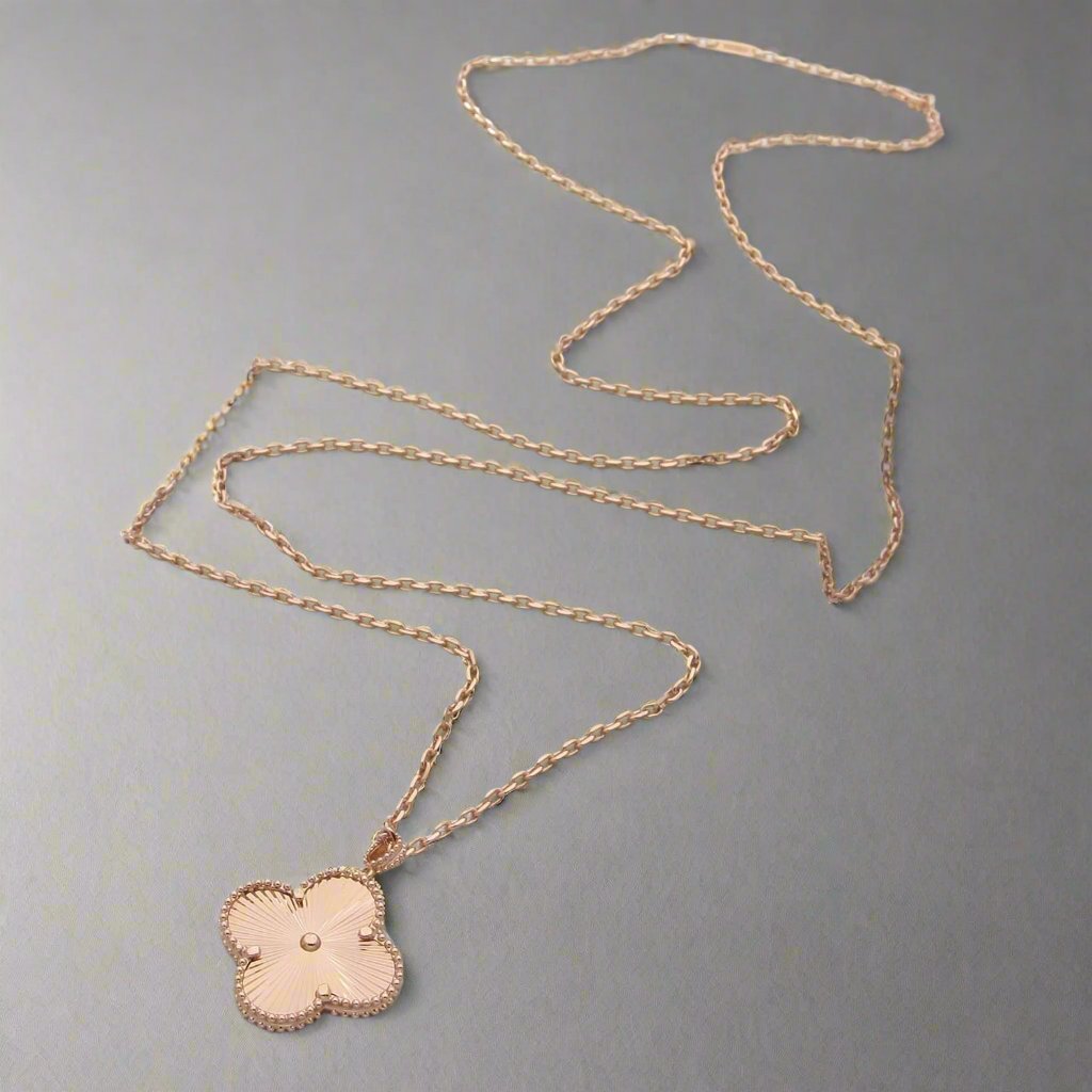 Roostick Magic Alhambra Necklace