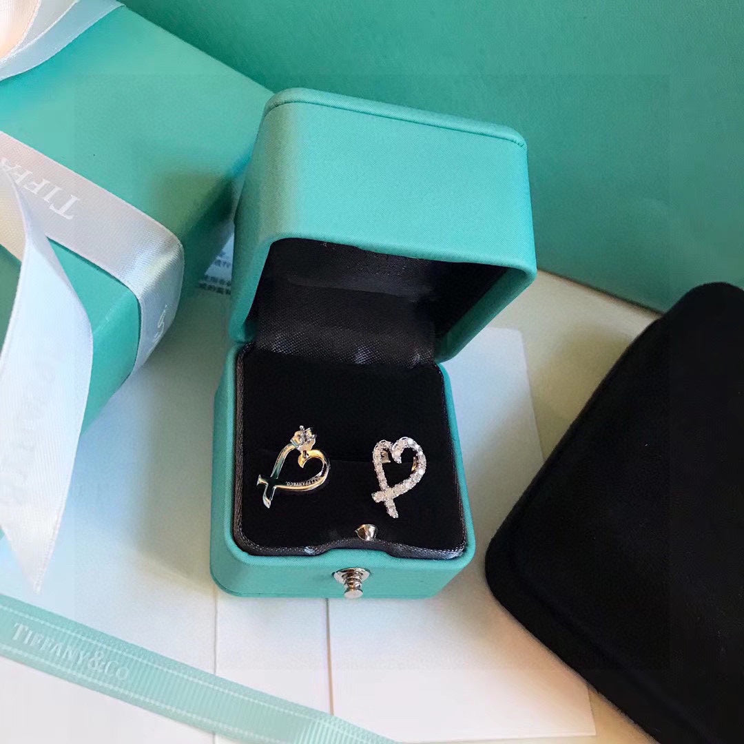 Roostick T Heart Diamond Earrings