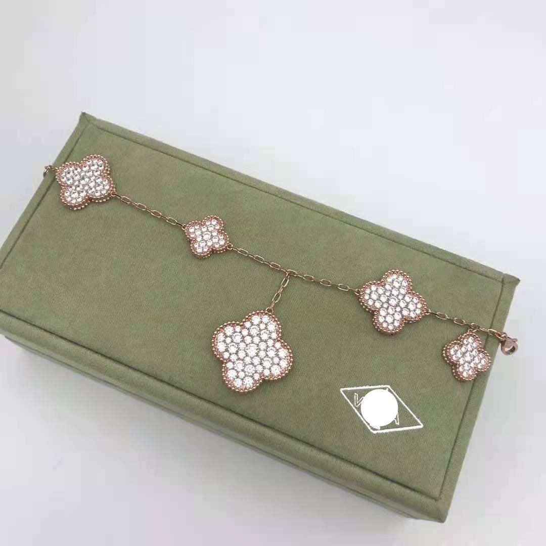 Roostick Magic Alhambra Five Motifs Diamonds Bracelet