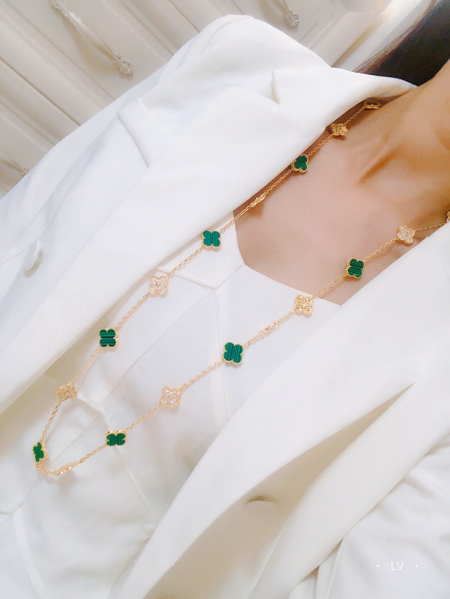 Roostick Vintage Alhambra Malachite Diamonds 20 Motifs Long Clover Necklace