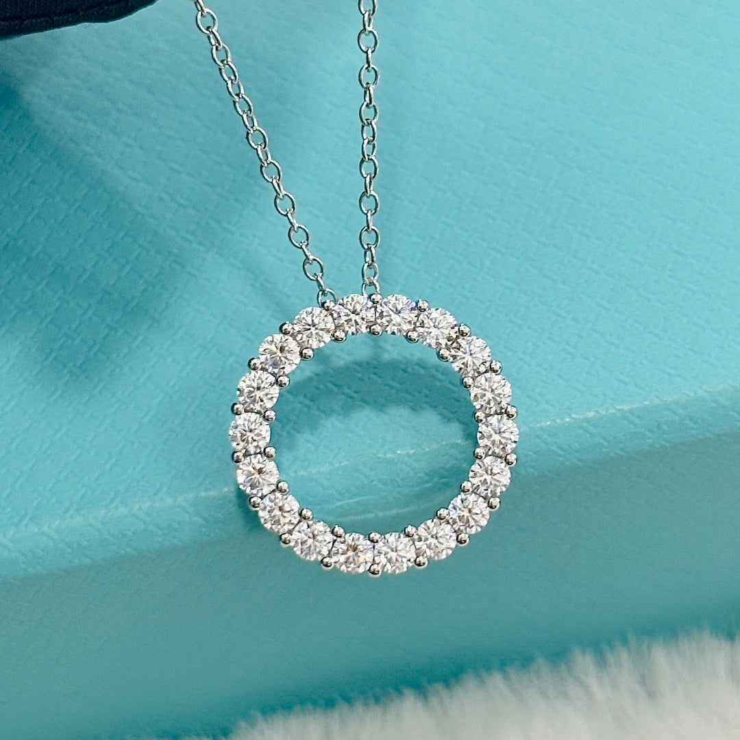 Roostick Circle Diamonds Necklace