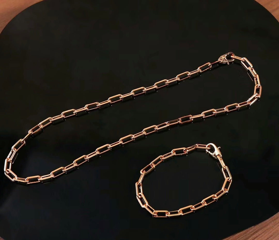 Roostick Santos De Necklace