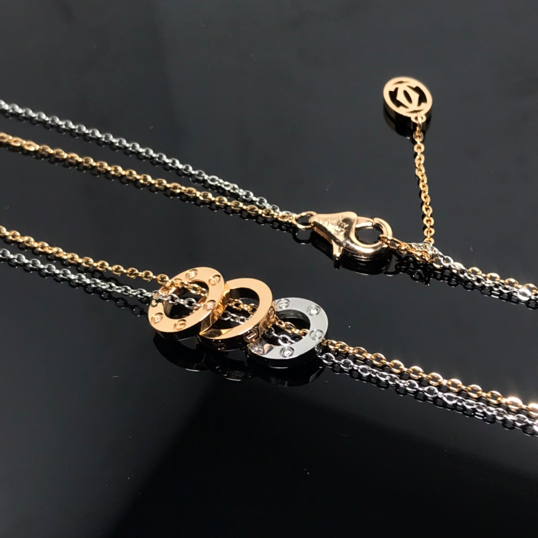 Roostick Love 6 Diamonds Necklace
