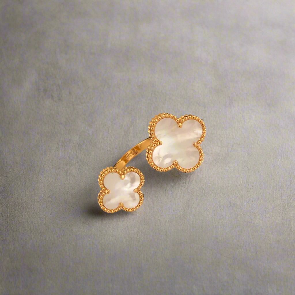Roostick Magic Alhambra Mother Of Pearls Clover Ring