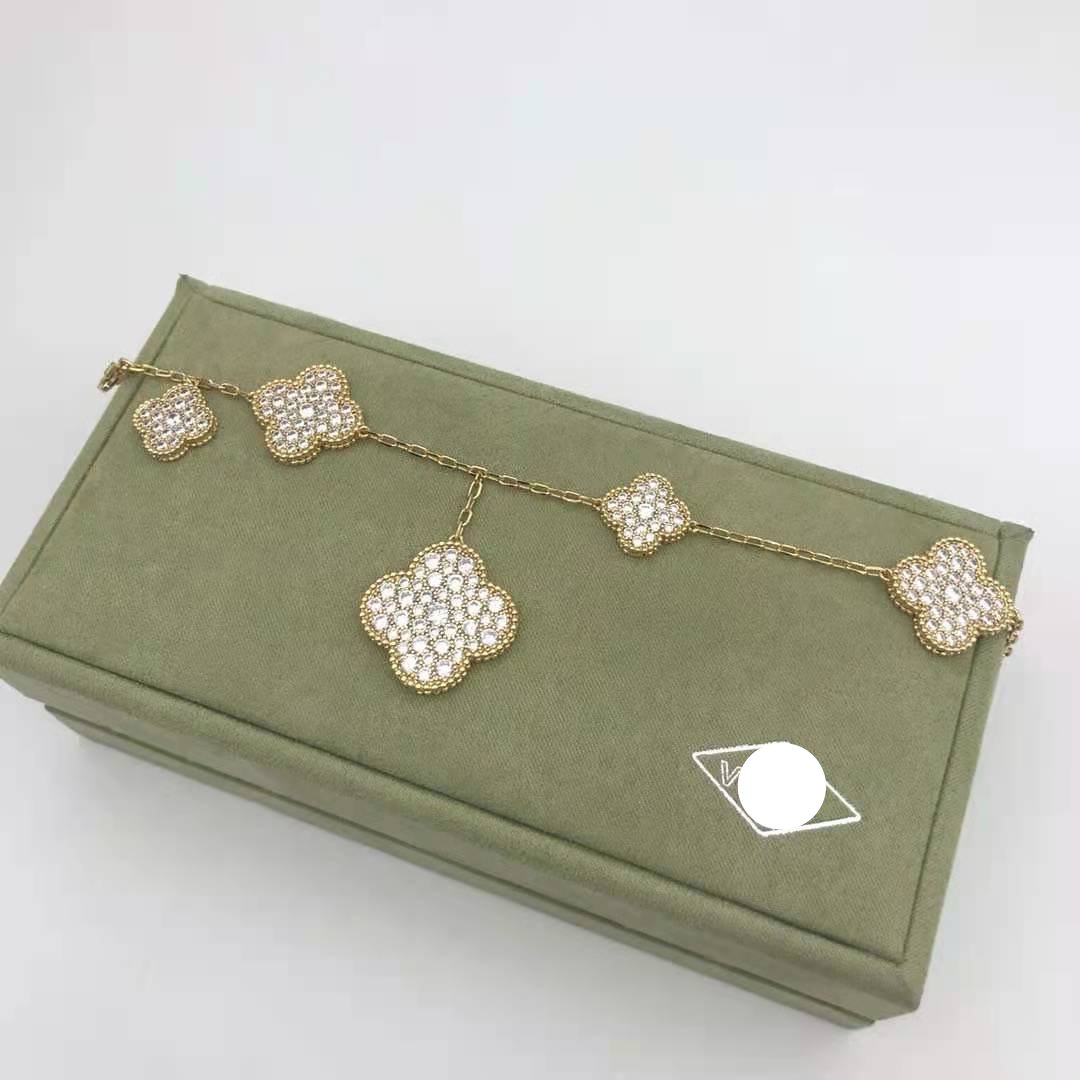 Roostick Magic Alhambra Five Motifs Diamonds Bracelet