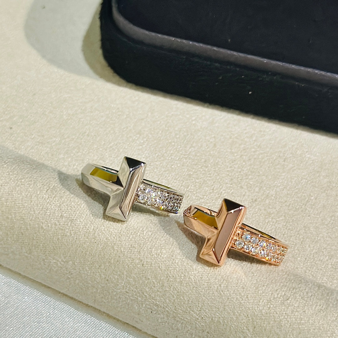 Roostick T T1 Diamonds Ring