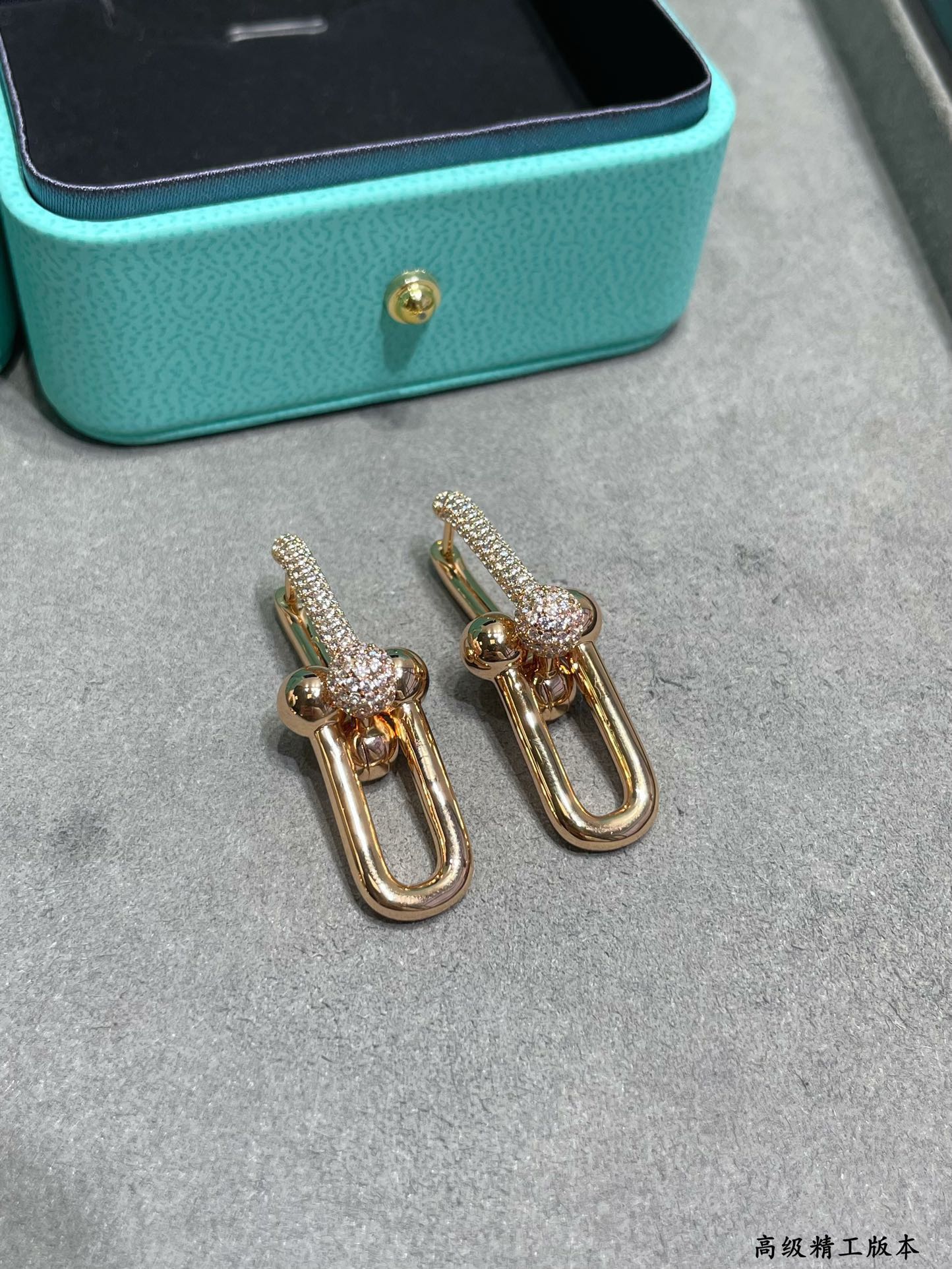 Roostick HardWear Large Link Pave Diamonds Earrings