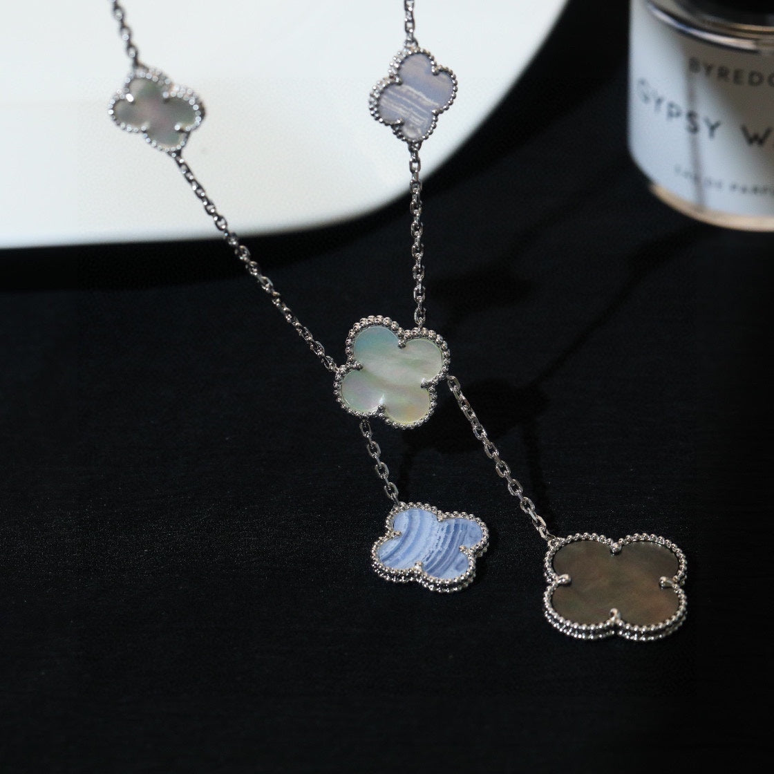 Roostick Magic Alhambra Six Motifs Necklace