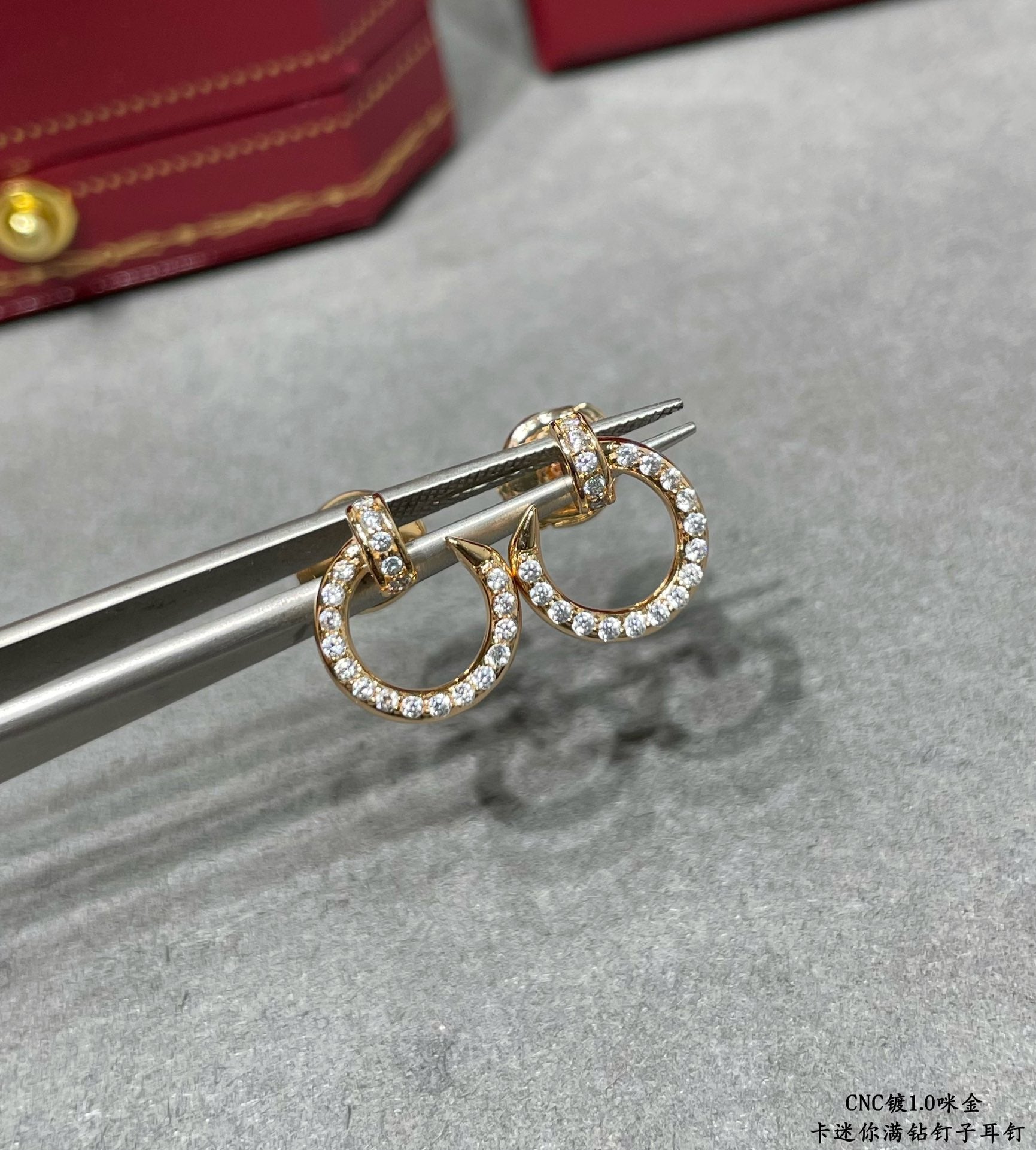 Roostick Juste Un Clou Small Diamond Earrings