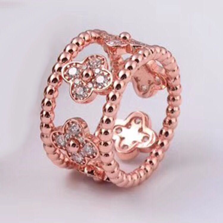 Roostick Perlée Clovers Small Ring