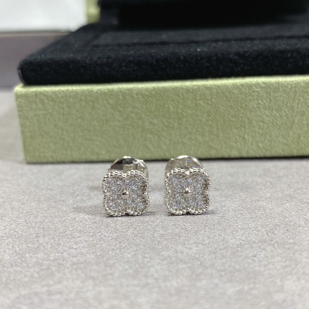 Roostick Vintage Alhambra Diamonds Earrings
