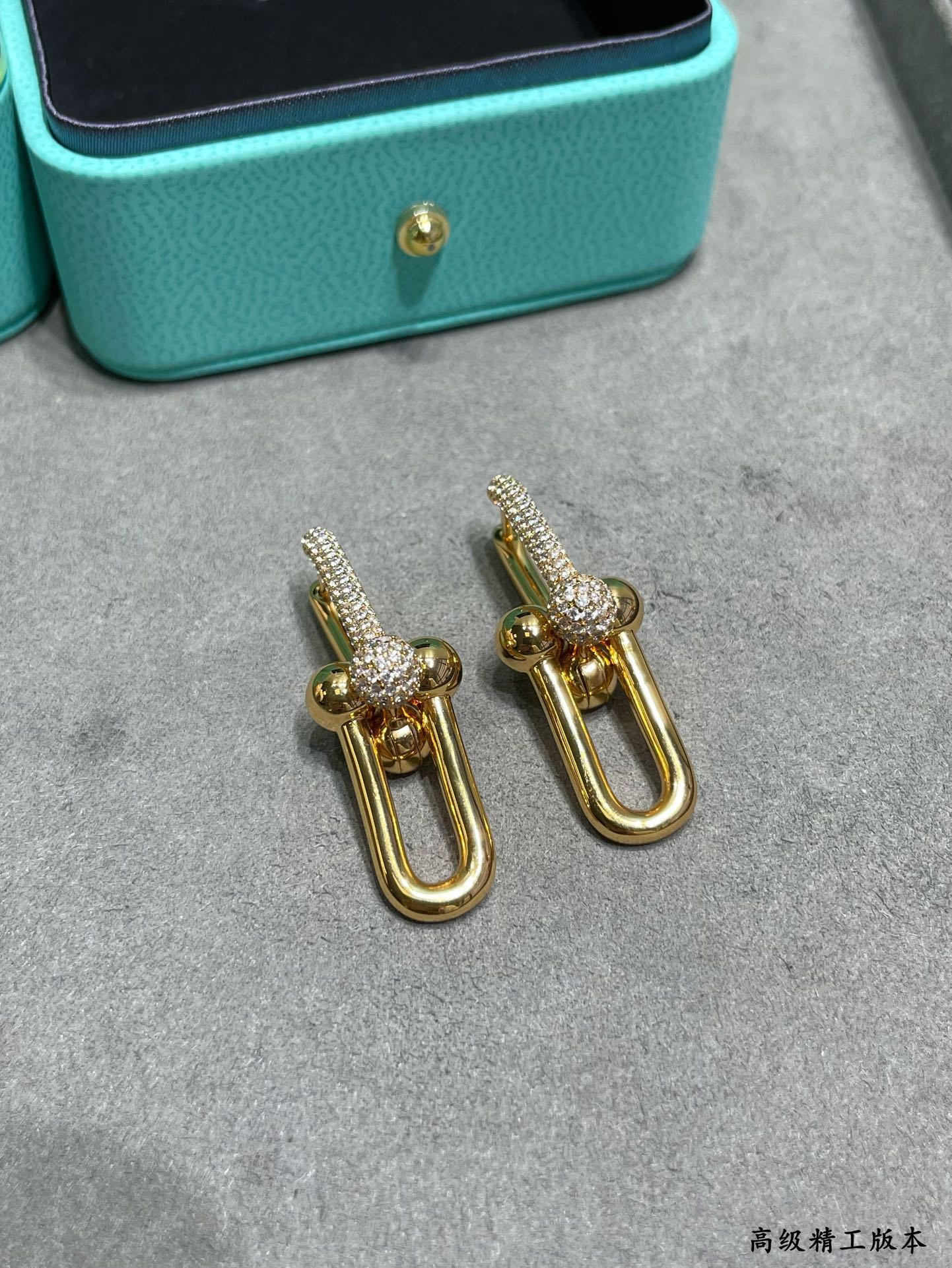 Roostick HardWear Large Link Pave Diamonds Earrings