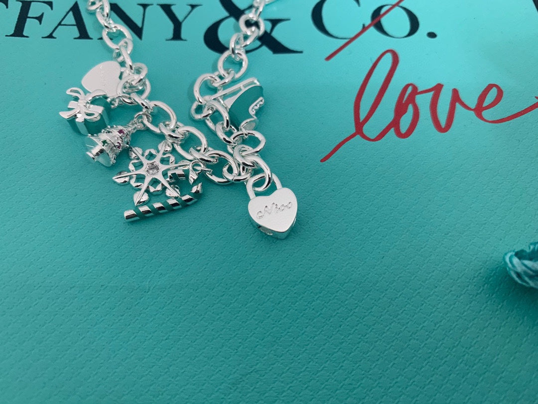 Roostick Christmas Tag Bracelet