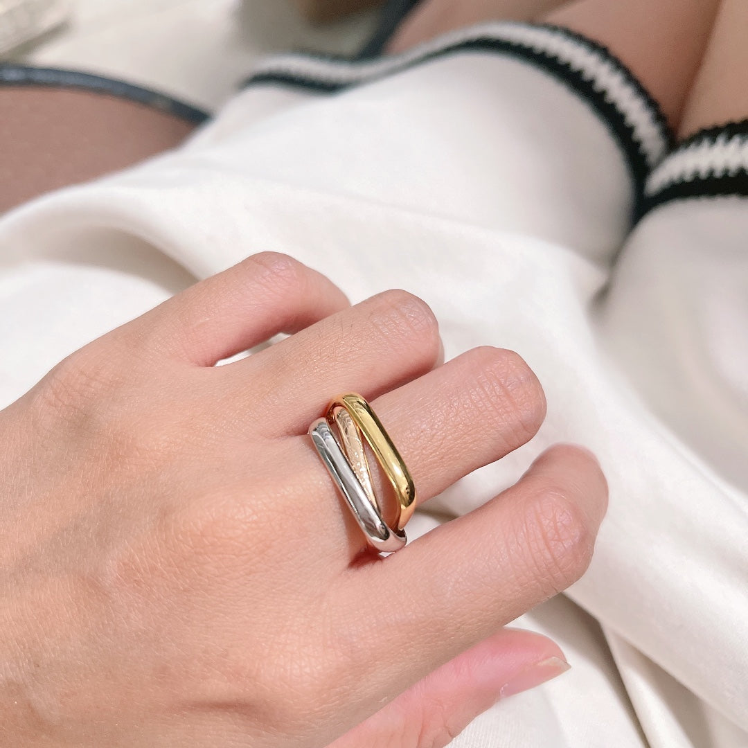 Roostick Trinity Cushion Ring