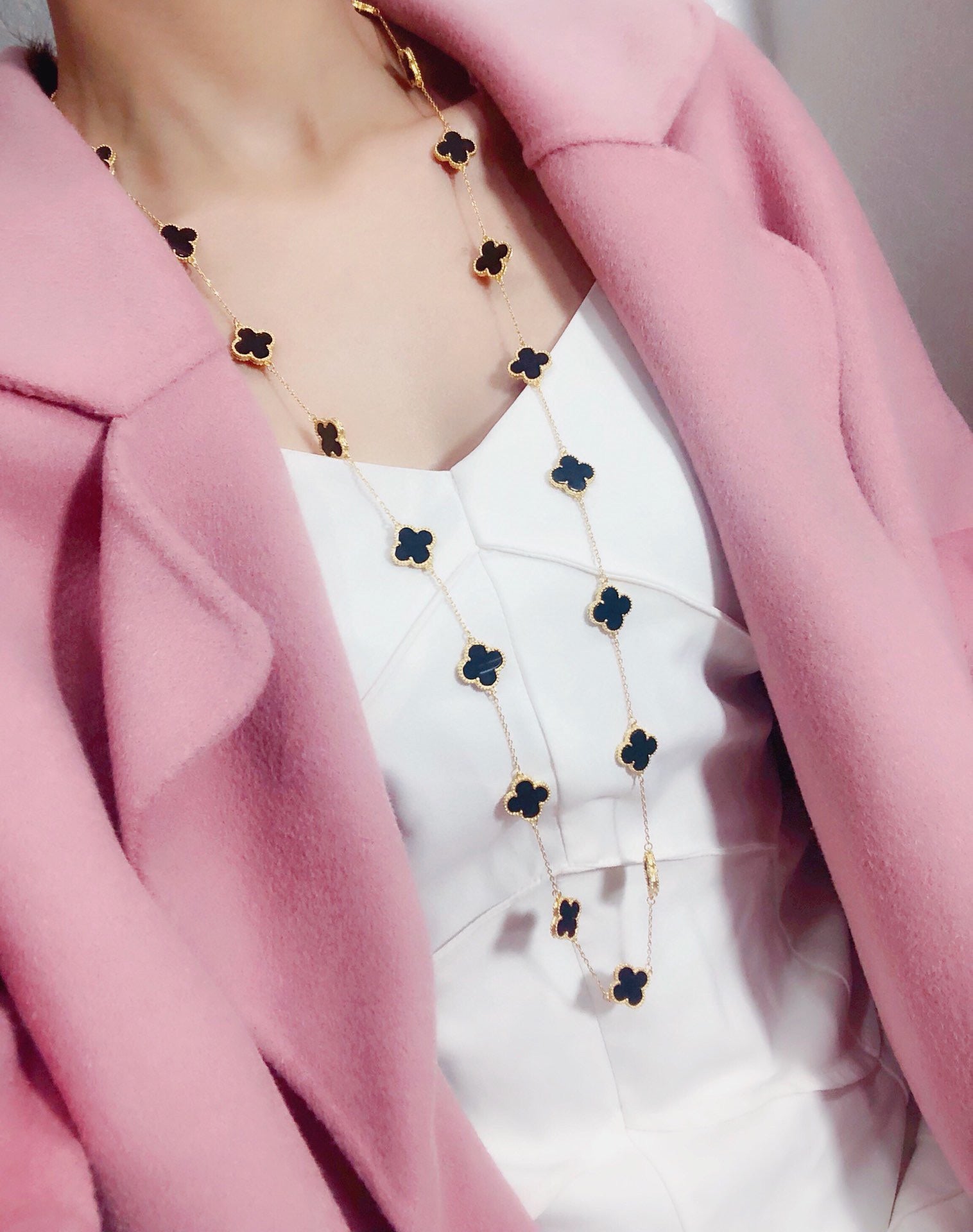 Roostick Vintage Alhambra Black 20 Motifs Long Necklace