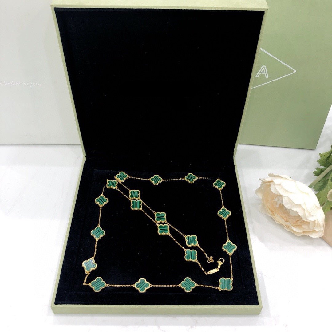Roostick Vintage Alhambra Malachite 20 Motifs Long Necklace