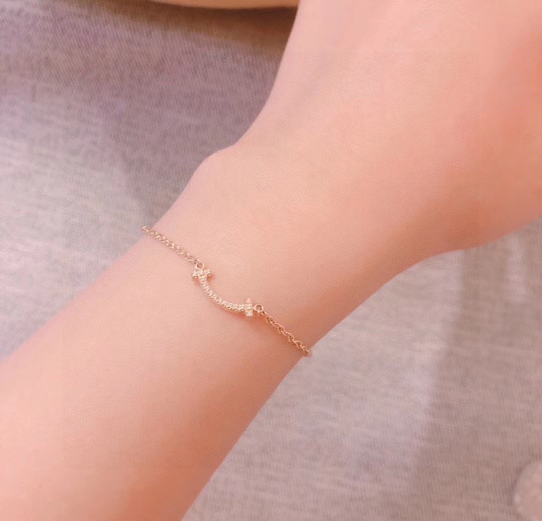 Roostick T Smile Diamond Bracelet