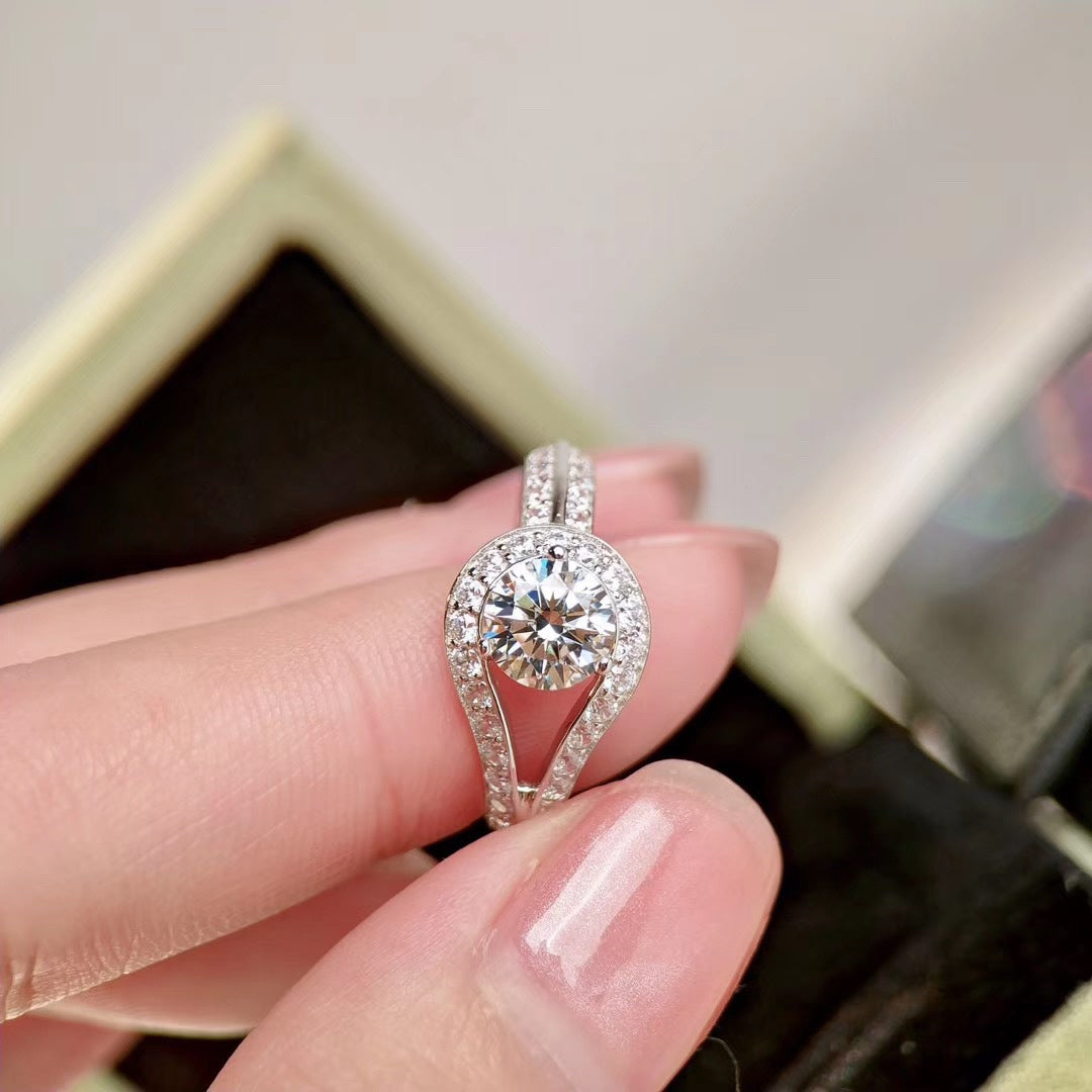 Roostick Couture Solitaire Ring