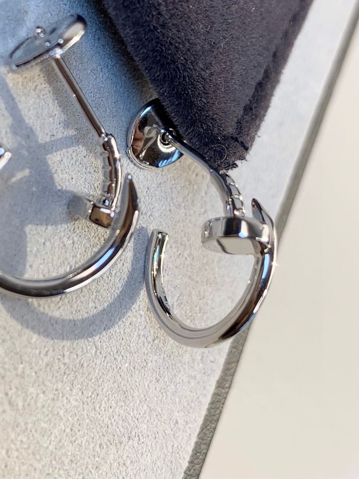 Roostick Juste Un Clou Small Earrings