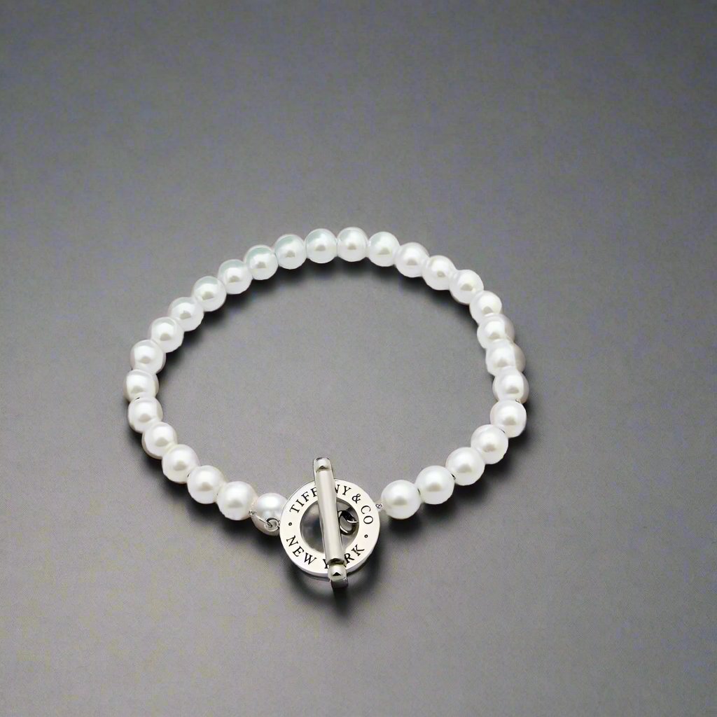 Roostick Tag Beads Toggle Clasp Bracelet