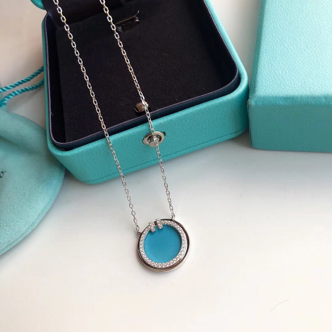 Roostick Diamond & Turquoise Circle Pendant