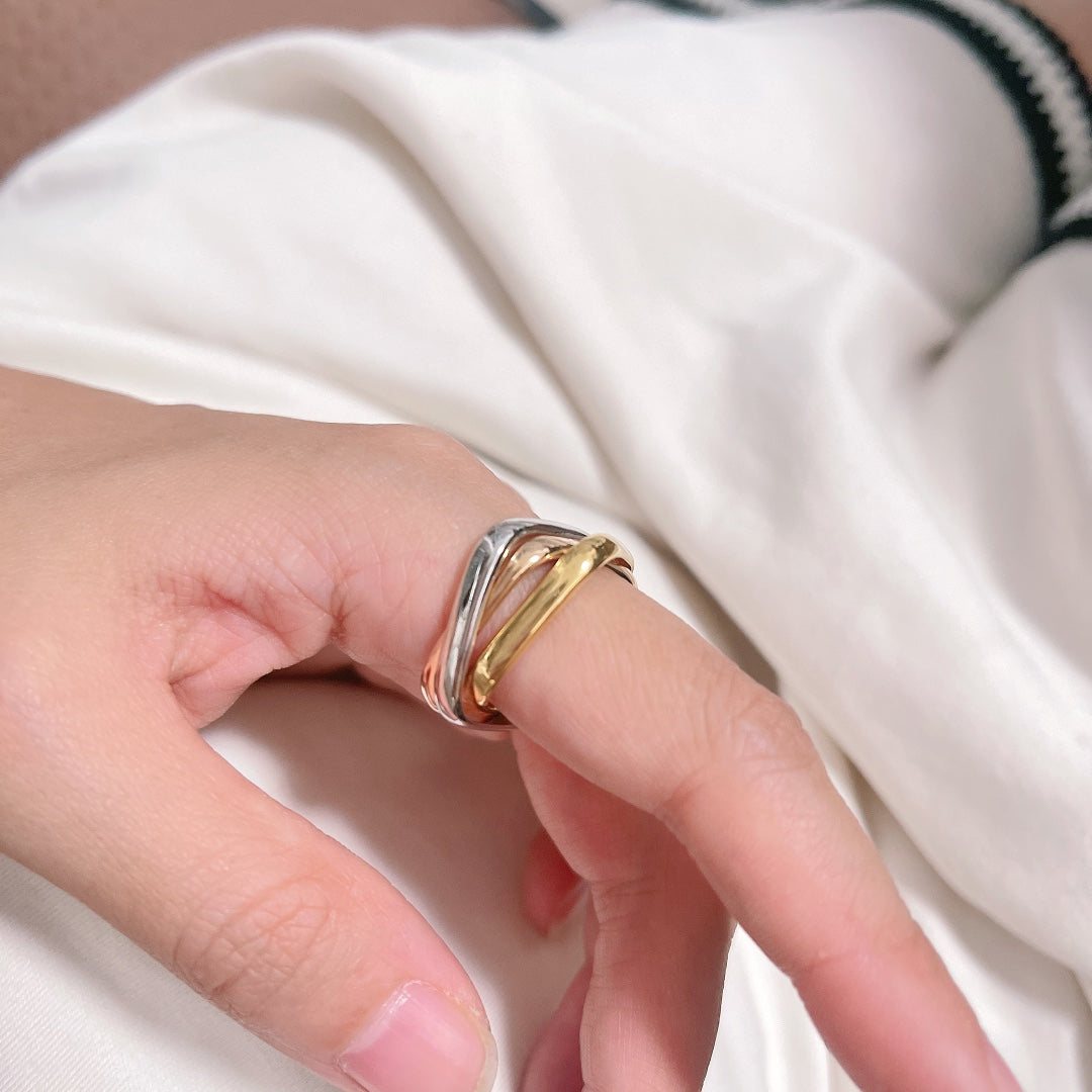 Roostick Trinity Cushion Ring