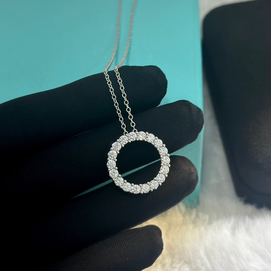 Roostick Circle Diamonds Necklace