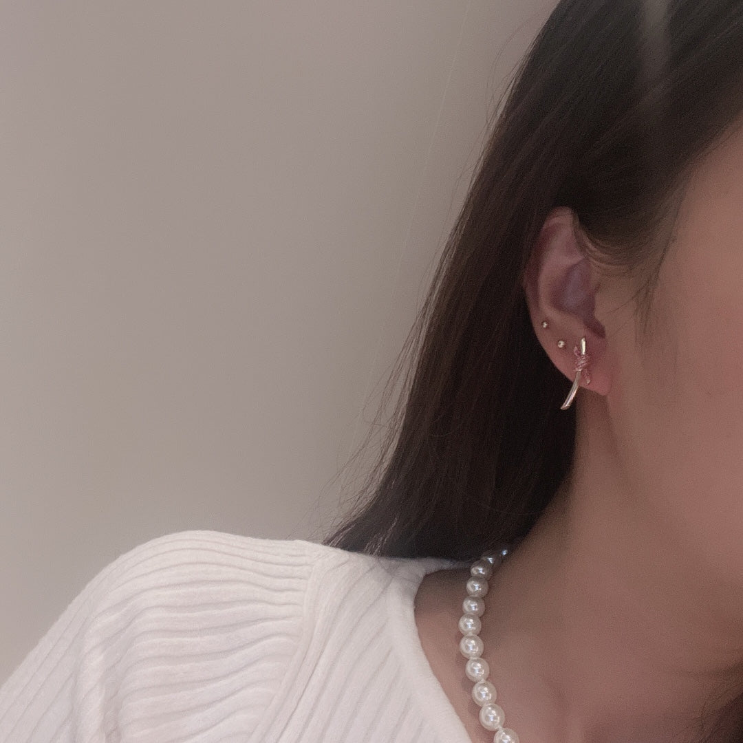 Roostick Knot Pink Diamonds Earrings
