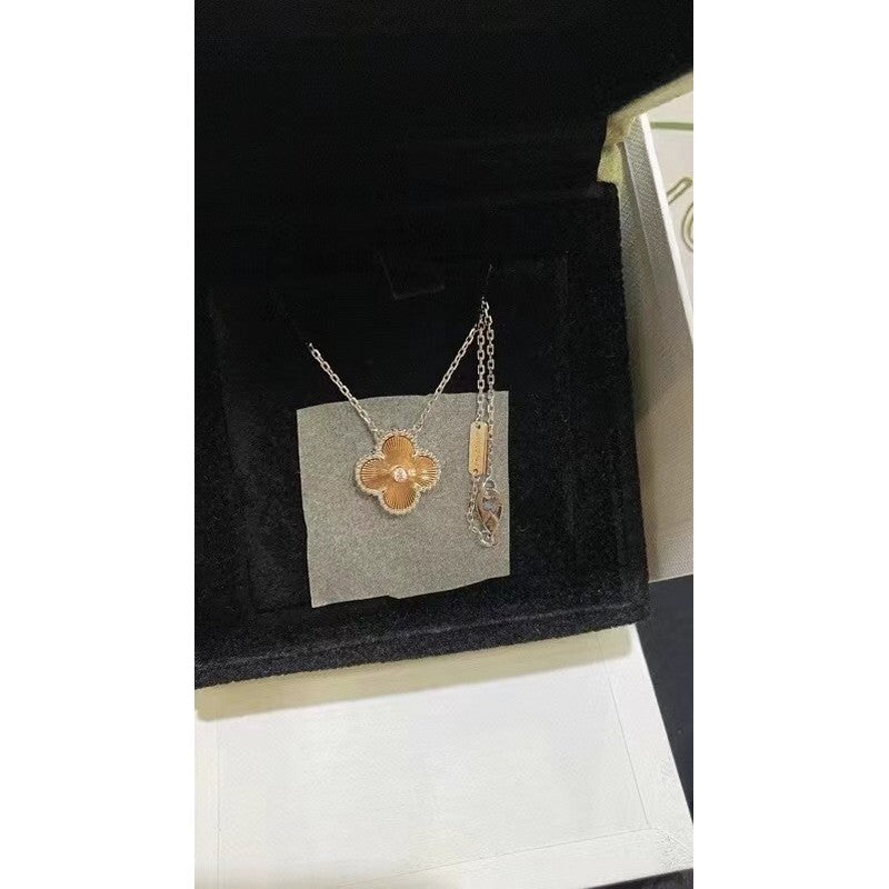 Roostick Vintage Alhambra Holiday Pendant Necklace