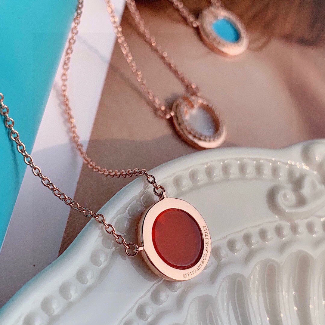 Roostick Diamond & Turquoise Circle Pendant Necklace