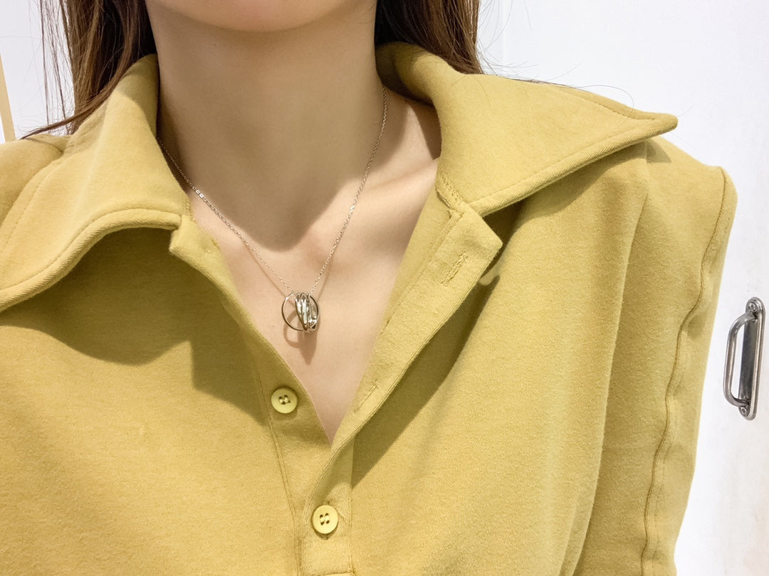 Roostick Trinity Plain Circle Necklace