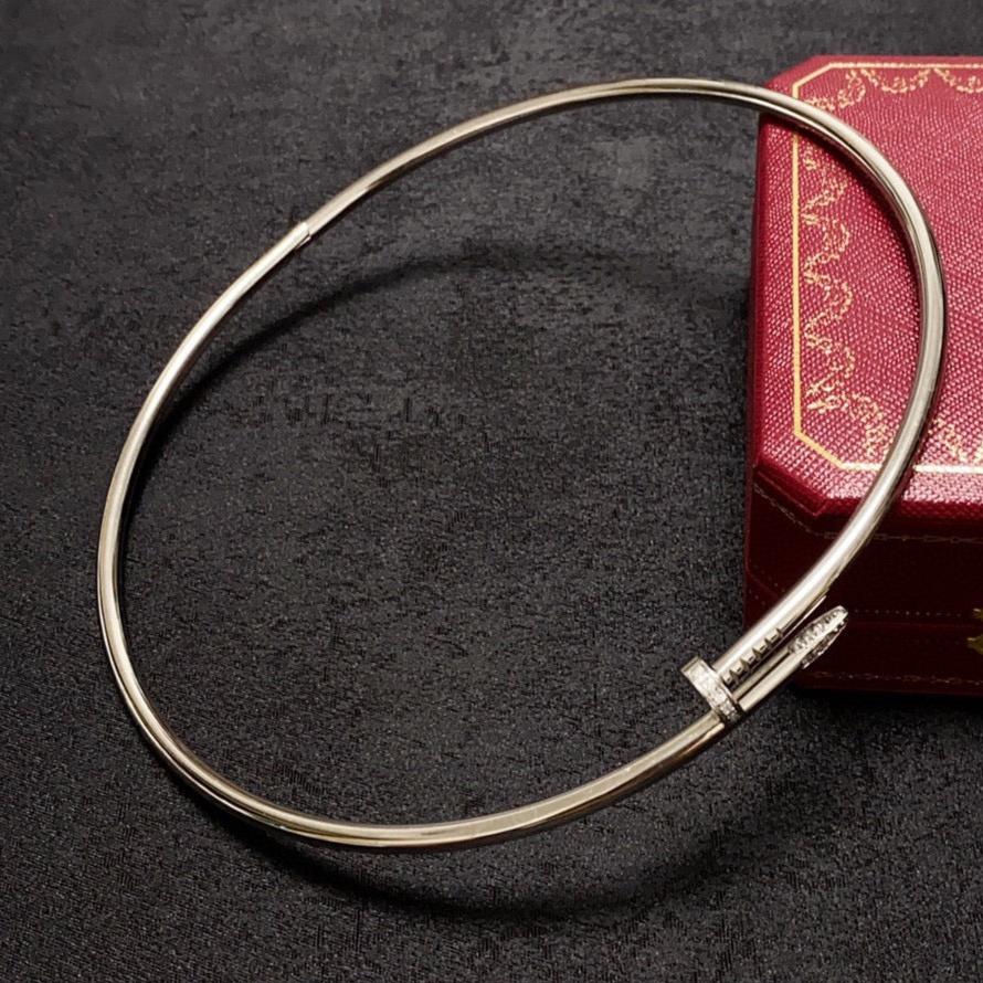 Roostick Juste Un Clou Torque Diamond Necklace