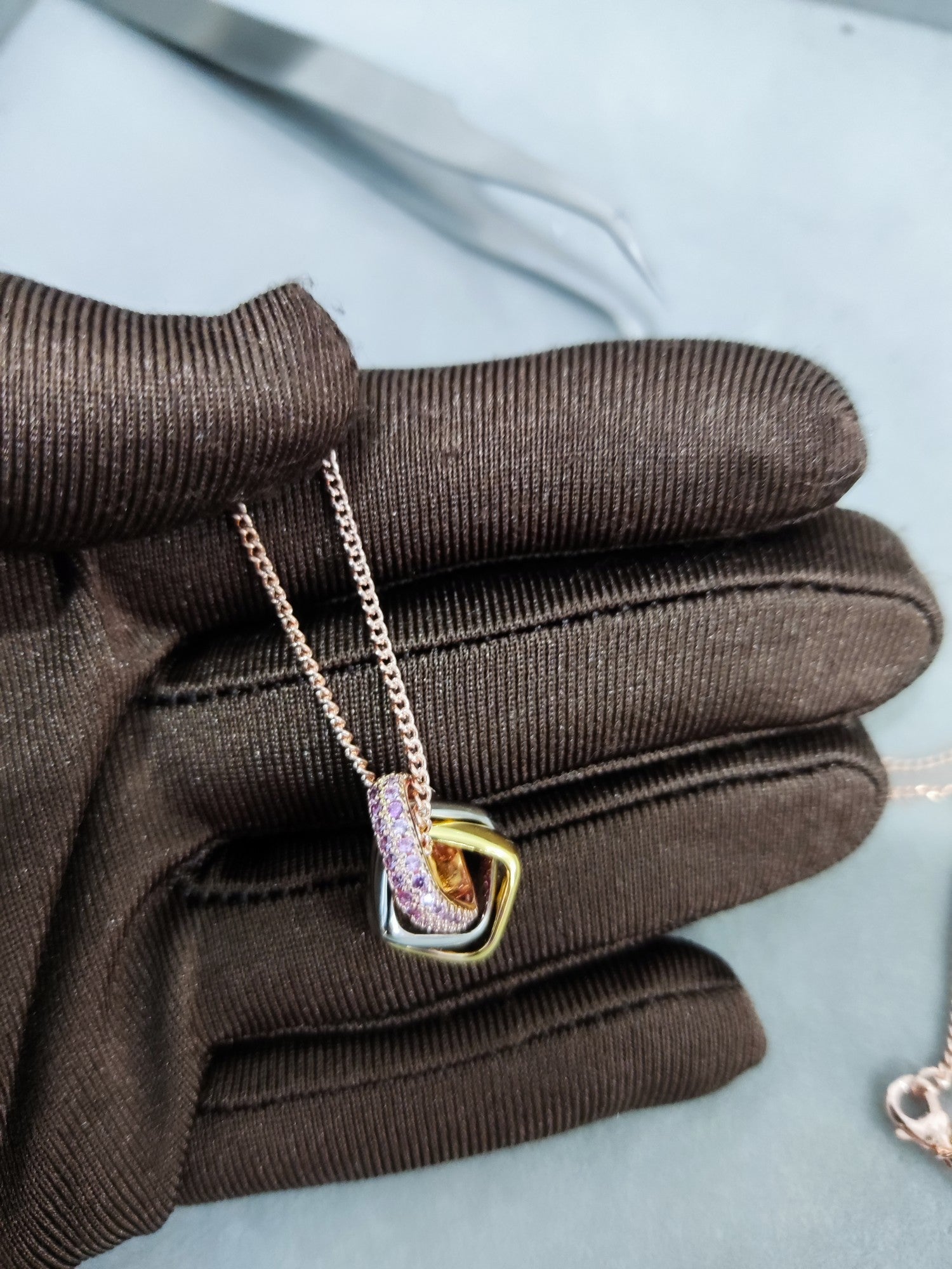 Roostick Trinity Pink Diamond Necklace
